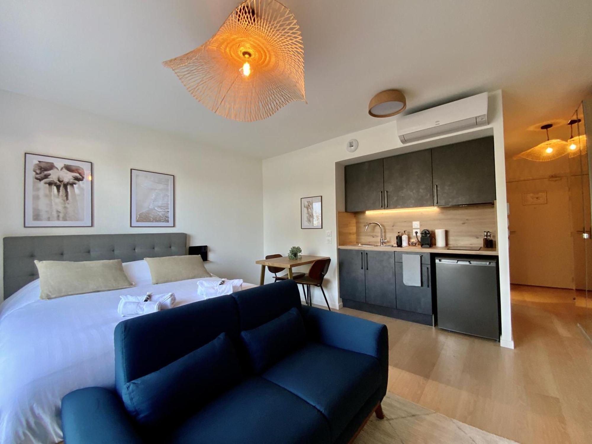 Appartement Les Loges De La - *